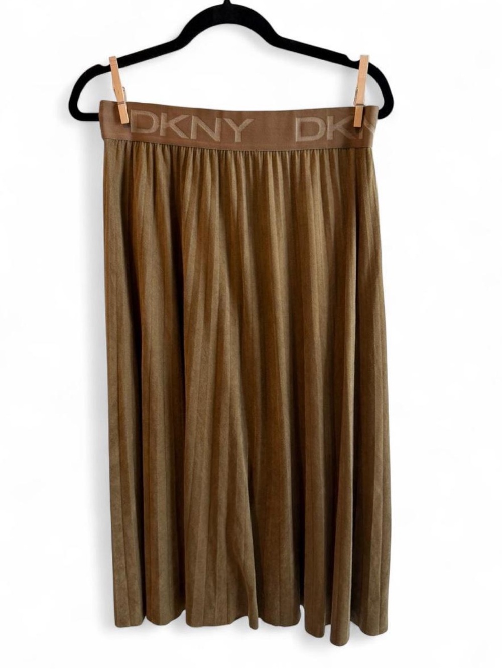 DKNY Faux Sueded Tan Brown Pleated Midi Skirt - size M